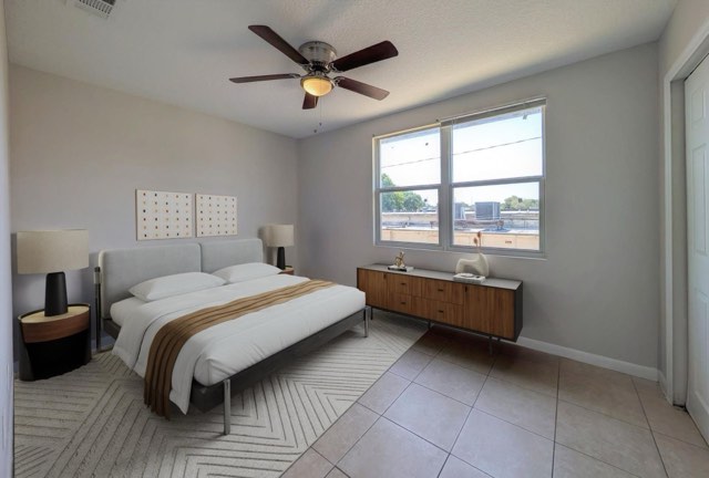 Bedroom with ceiling fan